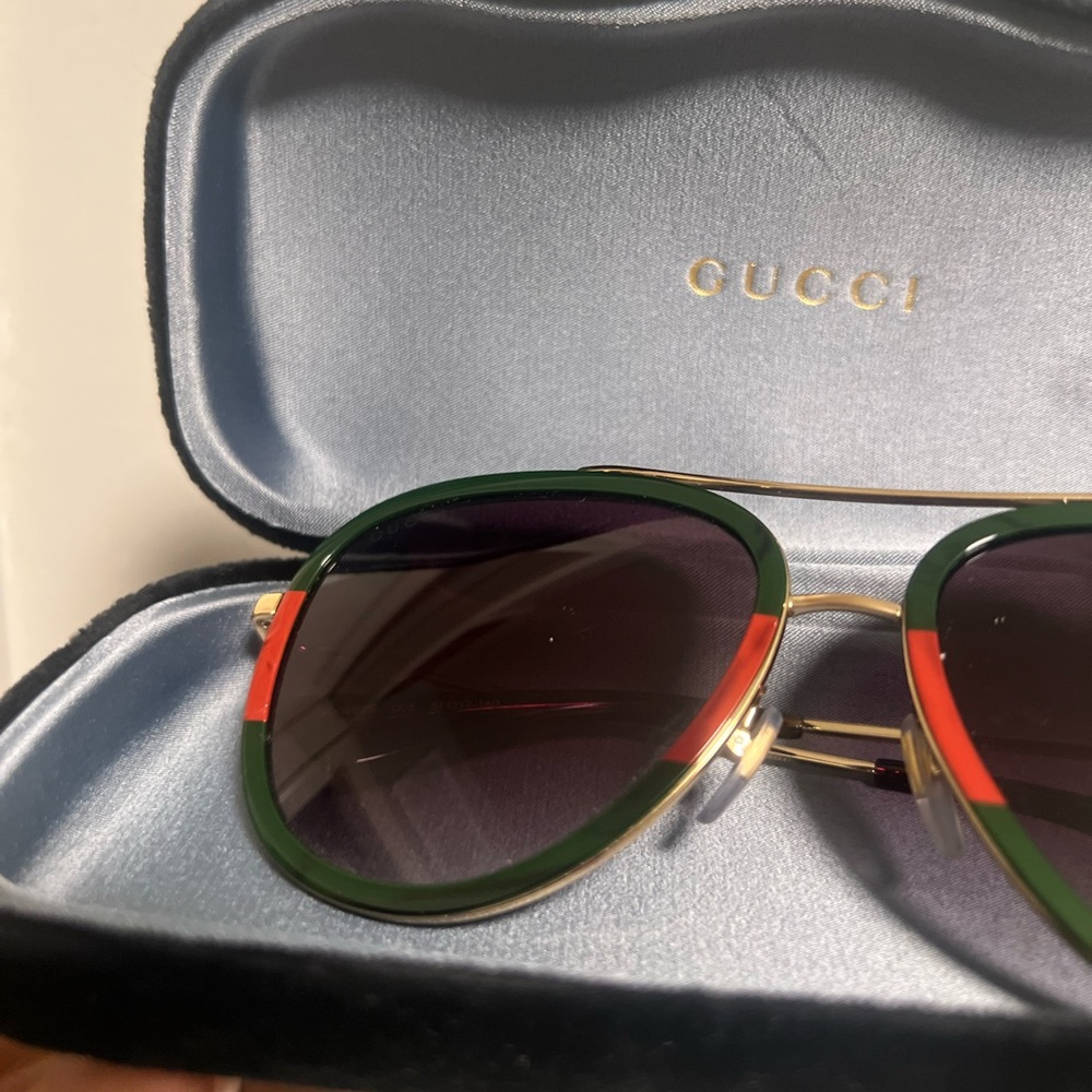 Gucci Green and Red Sunglasses - Picture 5 of 6